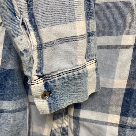 Staccato women's Large Button Down Blouse Blue plaid button Inverted Fabric - Picture 6 of 13